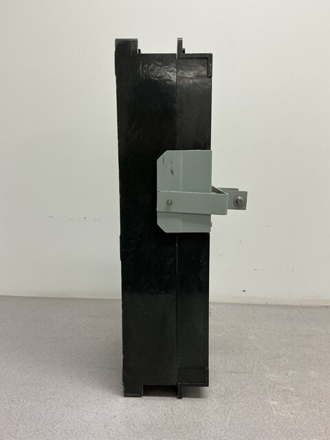 1200 Amps, General Electric, TKH12S, circuit breaker, 600 VAC, 3 pole - Image 5