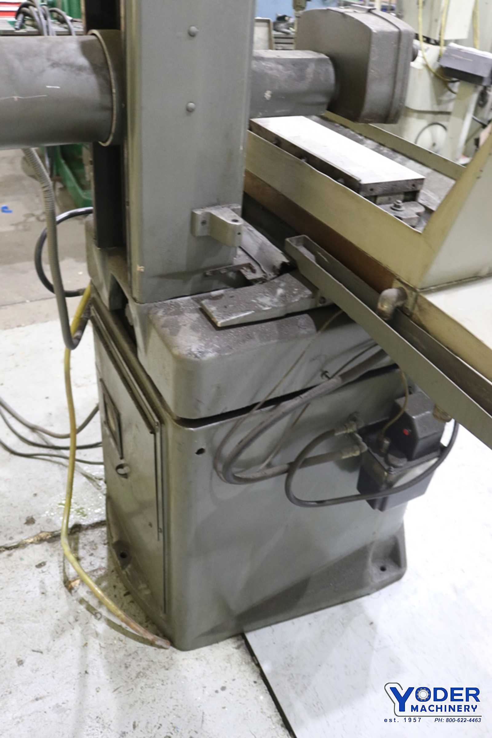 6" x 18" Millport #FSG2A618, horizontal surface grinder, fine line permanent magnetic chuck, lubrication - Image 6