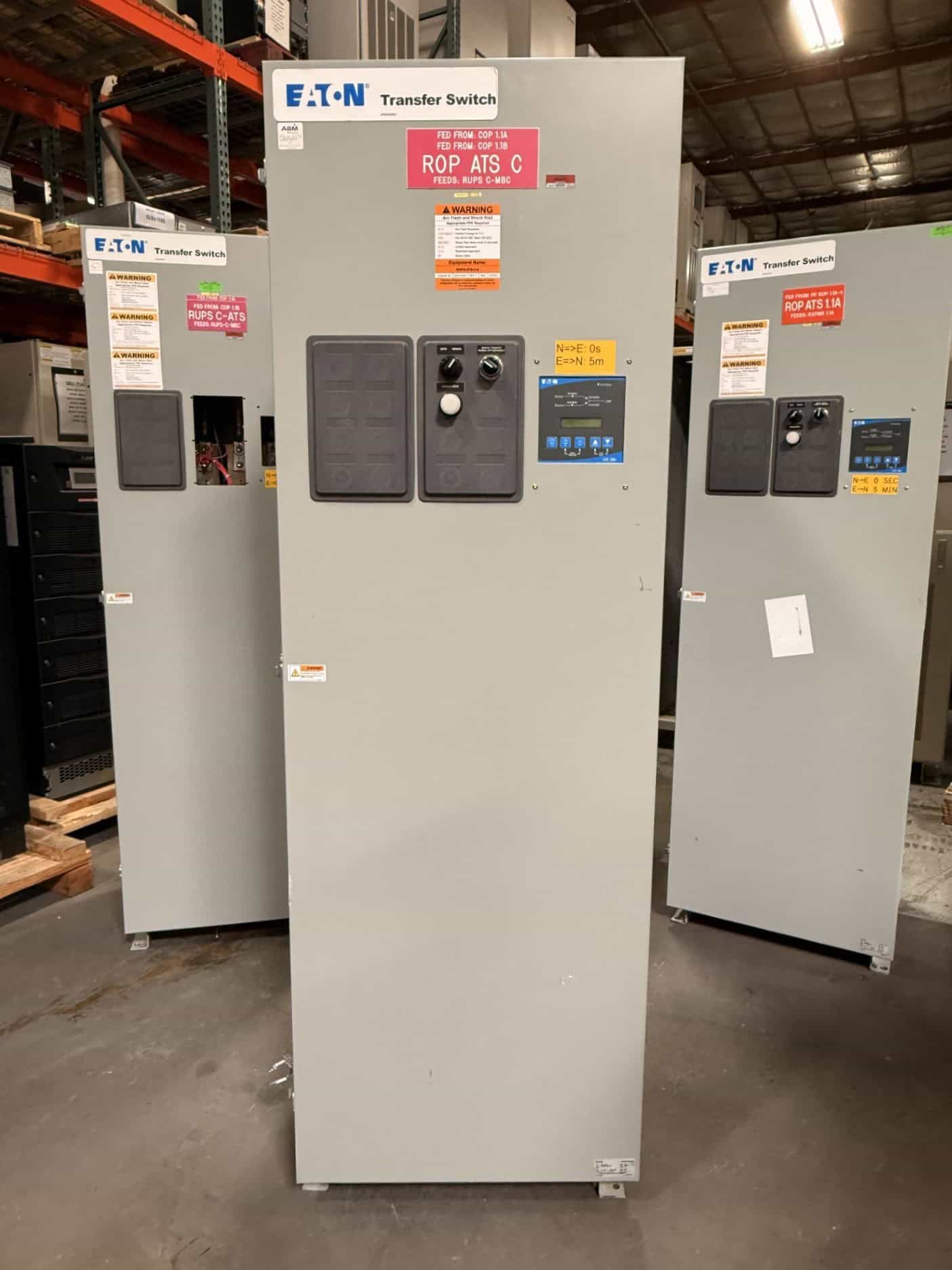 600 Amp. Eaton #ATC3C3X30600XSU, Automatic Transfer Switch, 3P, 120-480 Volts, NEMA1, 3PH - Image 1