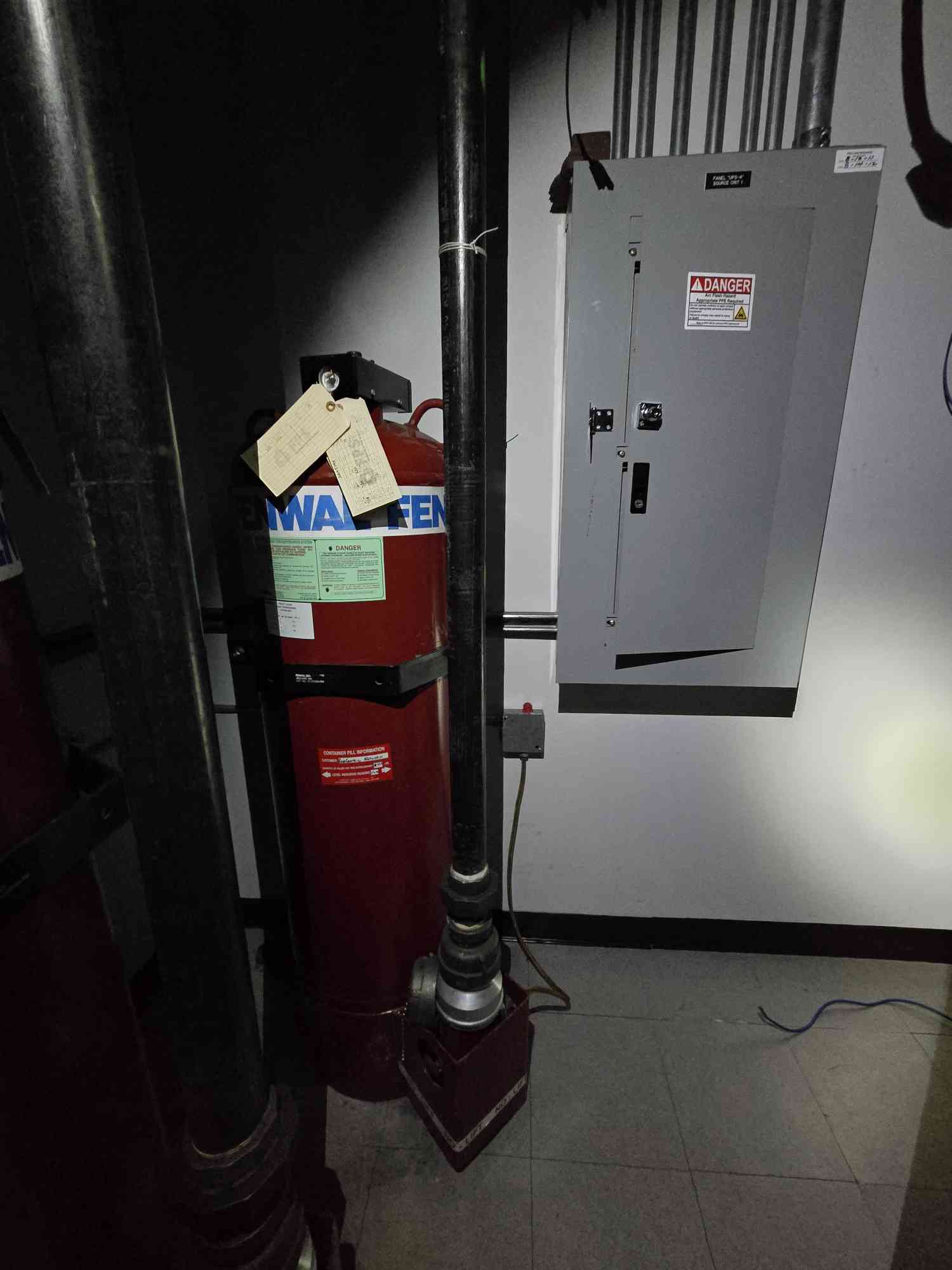 220 lbs. Fenwal #FM-200, Clean Agent Extinguishing System - Image 6
