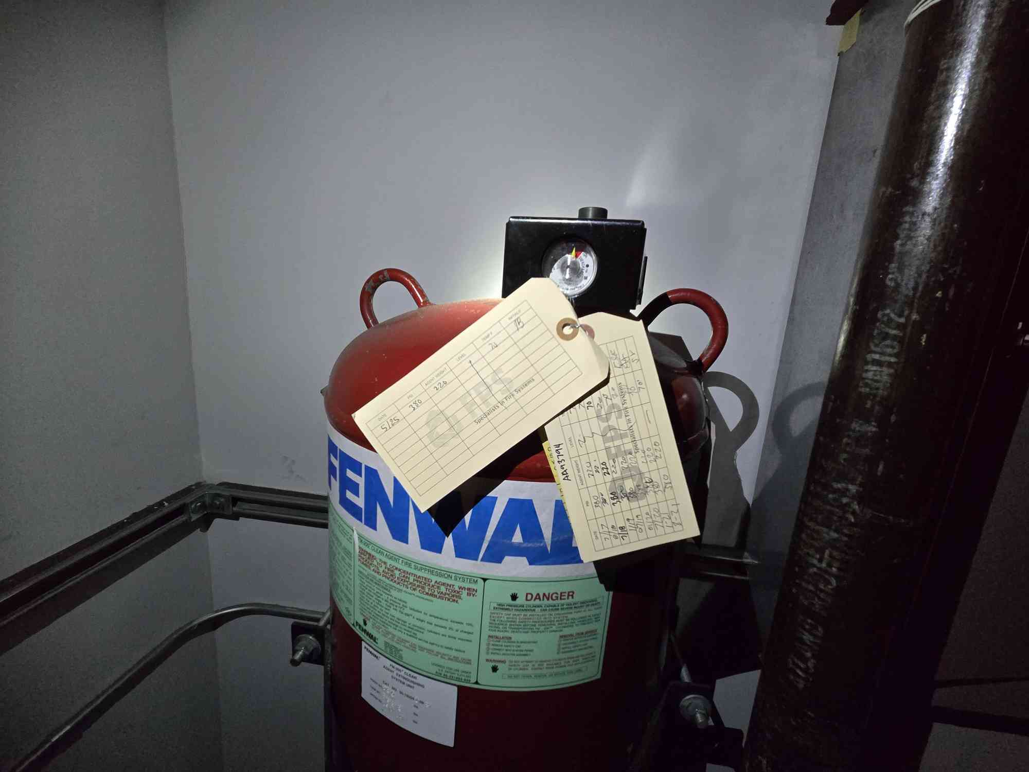 220 lbs. Fenwal #FM-200, Clean Agent Extinguishing System - Image 9