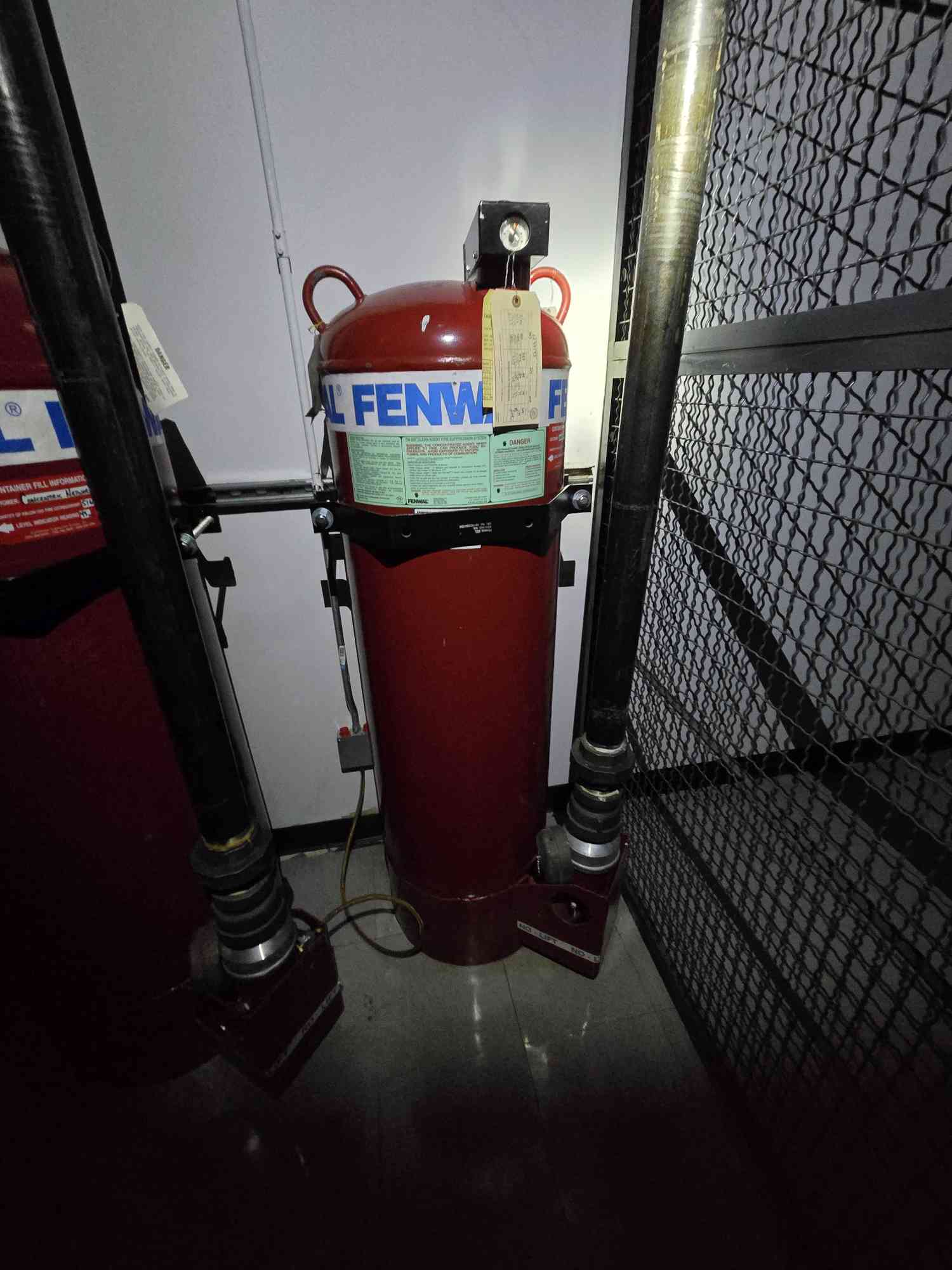 333 lbs. Fenwal #FM-200, Clean Agent Extinguishing System - Image 2