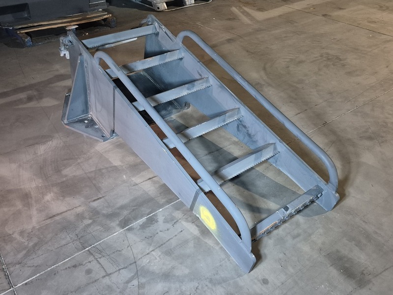 6' x 2' wide industrial steel access ladder w/ han - Image 2