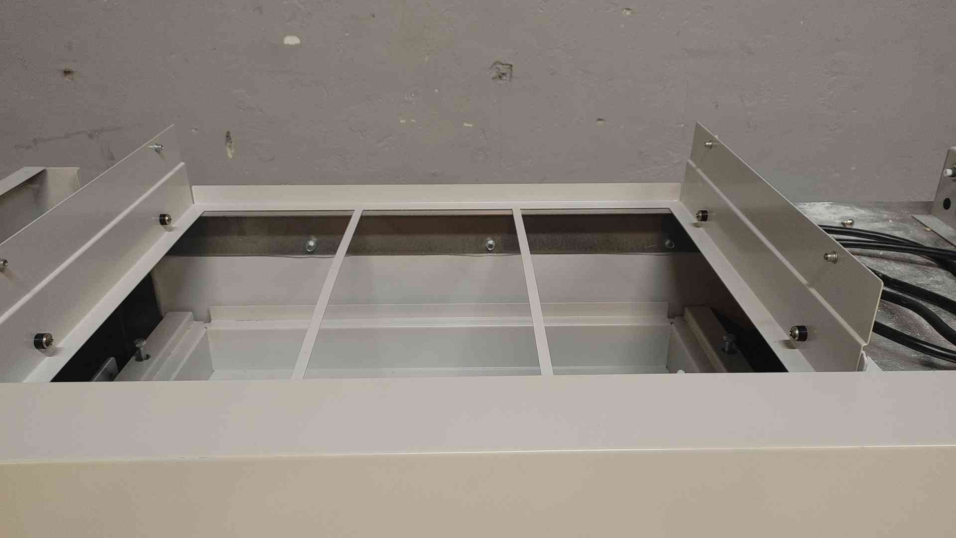 Labconco Puricare, Procedure Station, 4', A1 BSC Biosafety, 115 VAC., 1PH - Image 6