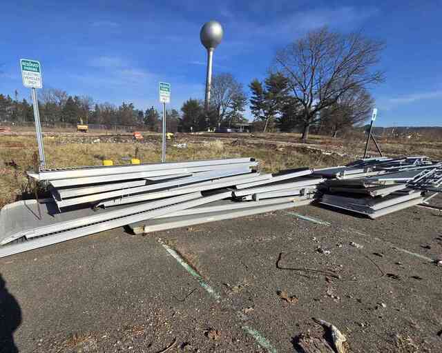 Lot of Cat Walk, Ramp, Railings, Decking, Bases Steel / Iron Material Over 100 Pieces - Image 4