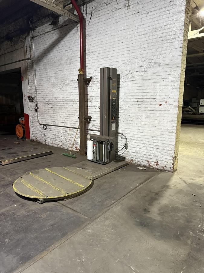 Pallet Wrapper - Image 1