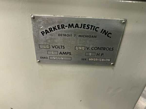 Parker Majestic, 12" x 16" internal grinder, table mounted wheel dresser, coolant, 1 shot lube, 1972 - Image 7