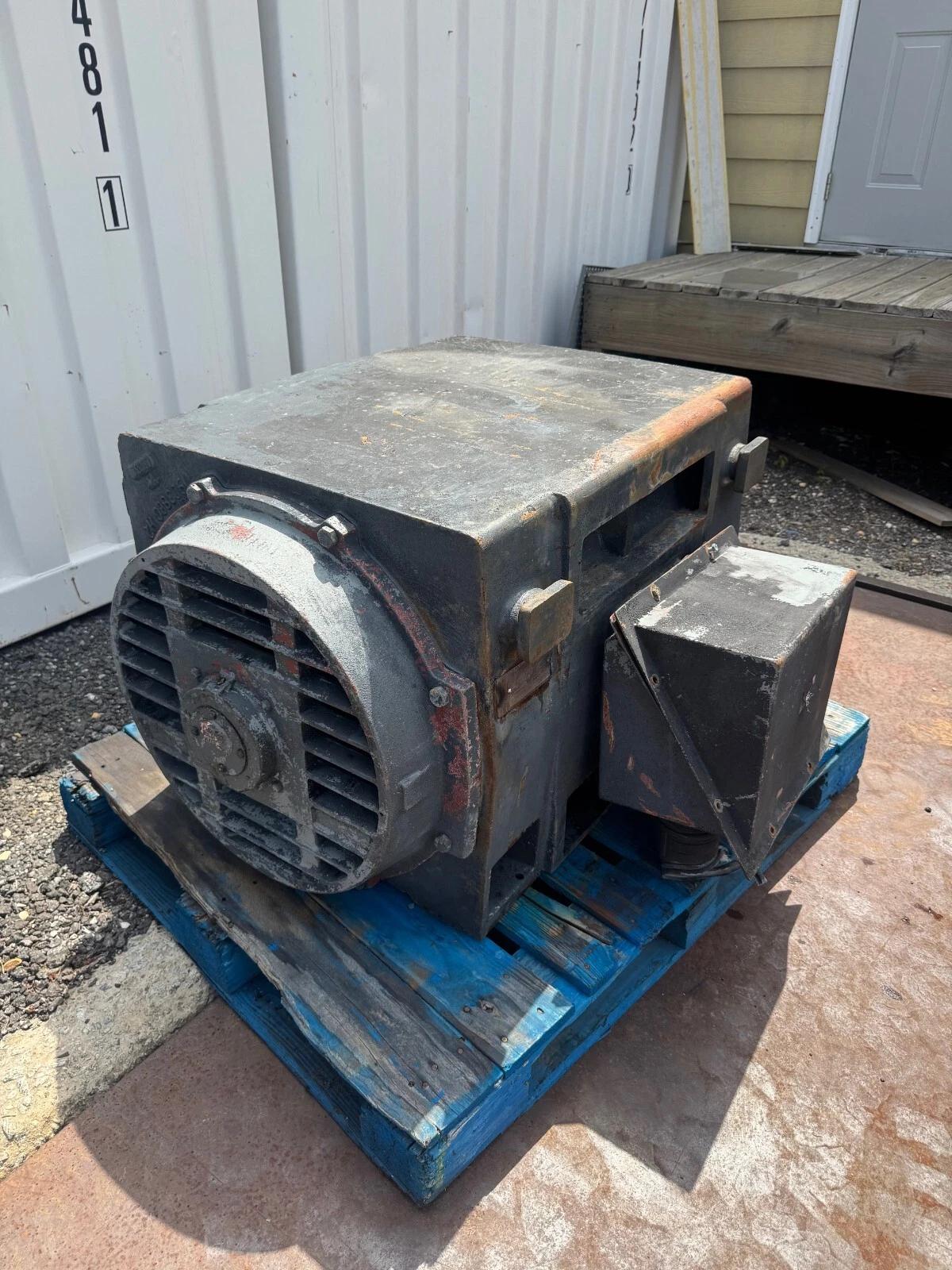 450 HP 1780 RPM General Electric #5K509AN2330A, AC Motor, Frame 509Z, 500 amps, 460 Volt - Image 9