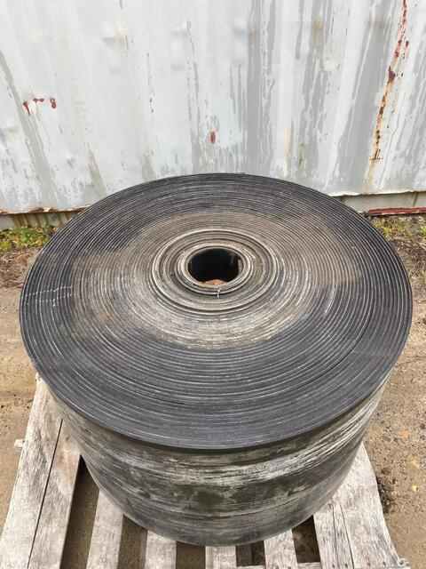 24" wide x 320' long Conveyor Belt, smooth top, 2 ply - Image 2