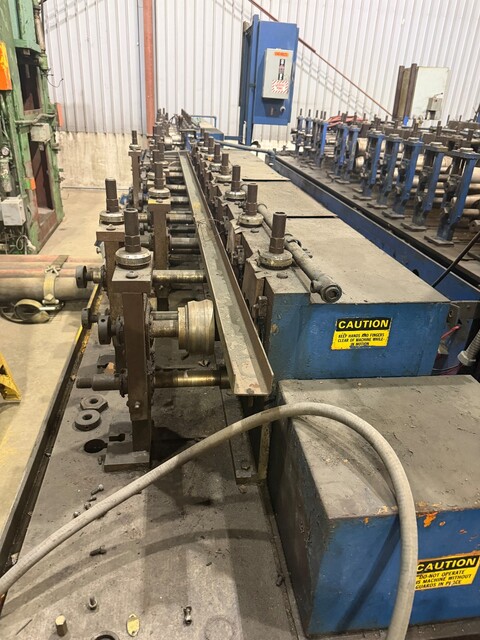 8 Stand, Dahlstrom #400-8-OB, 1.5" Arbors, 4"-7" Range, 8" Roll Space, 13" hz centers, 0-50 fpm - Image 3
