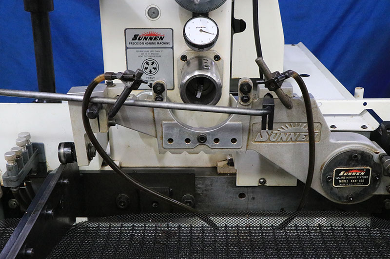 Sunnen #MBB-1660K, Hone, 115 V., 6.5" diameter x 16" L, 2500 RPM, 0.5 HP, 2010 - Image 6