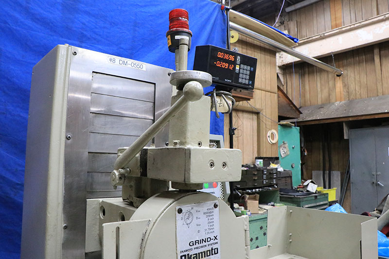 Okamoto #L-618B, Spindl Surface Grinder, 6" x 18" capacity, 2 HP, 3450 RPM, 8" x 11/2" x 1-1/4" wheel - Image 5