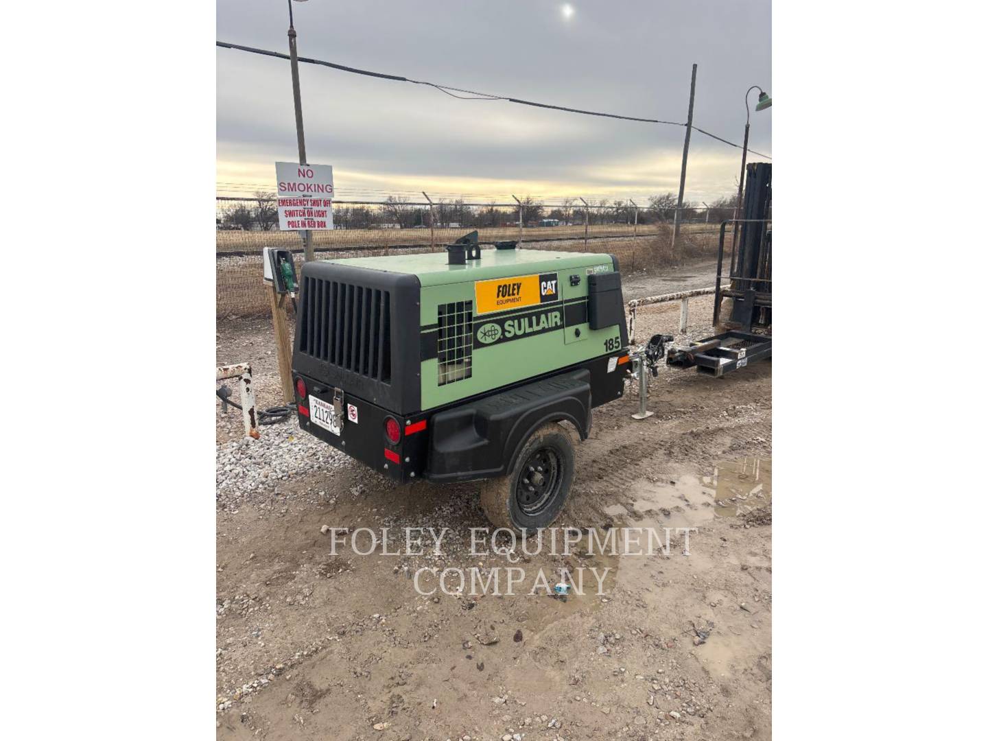 185 cfm, 125 psi, Sullair #185DPQ, mobile air compressor, Cat TF4 engine, 419 hours, 2024 - Image 3