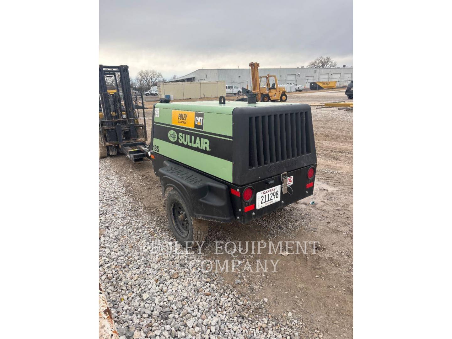 185 cfm, 125 psi, Sullair #185DPQ, mobile air compressor, Cat TF4 engine, 419 hours, 2024 - Image 4
