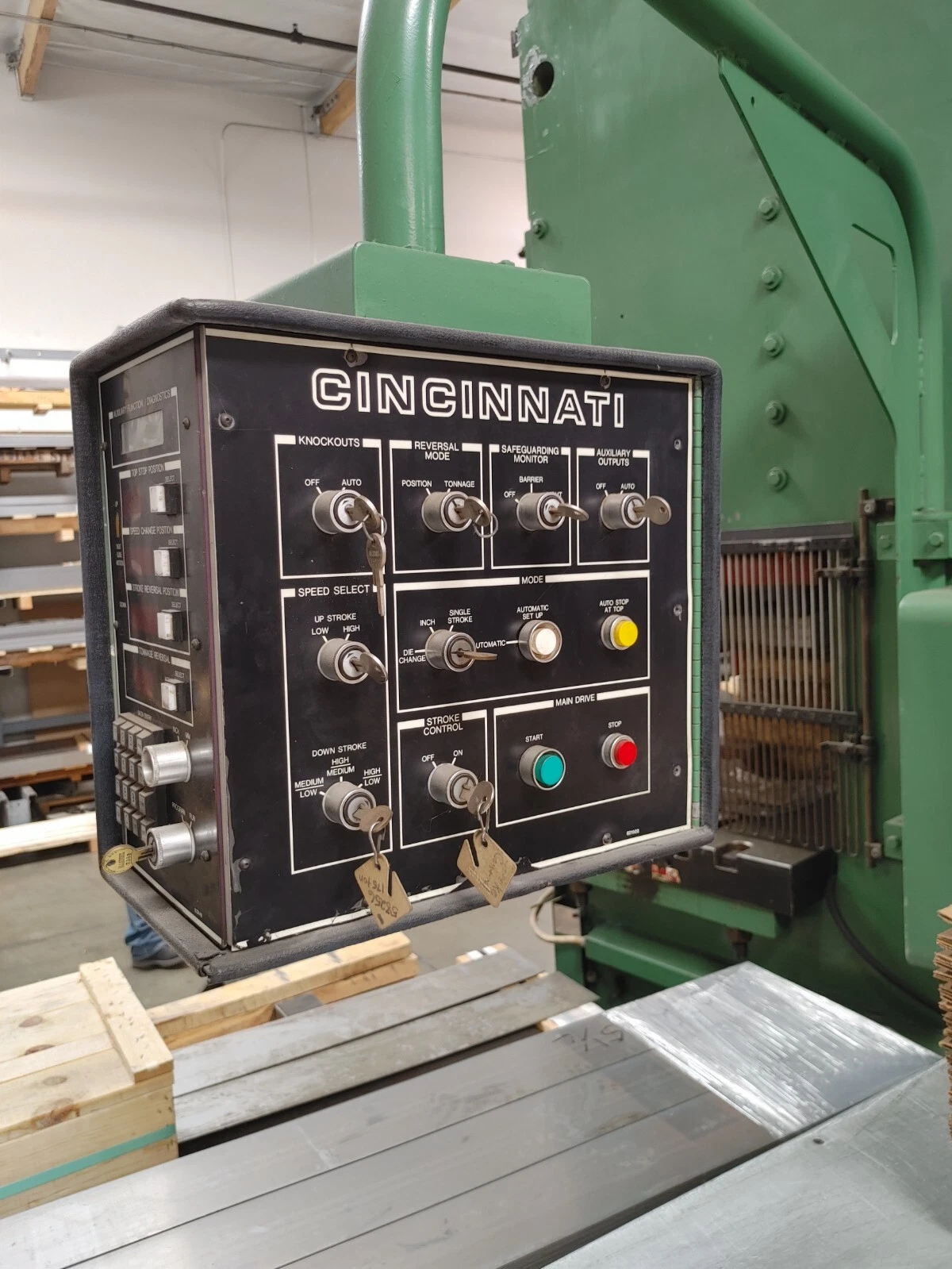 175 Ton, Cincinnati #OBS175, hydraulic gap frame press, 10" stroke, 22" daylight, 50" x 30" bed, 4.2 FPM, 25 - Image 5