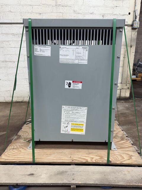 30 KVA 480 Primary, 208Y/120 Secondary, General Electric 9T10A1002, Type QL, 3PH Dry Type Transformer - Image 1