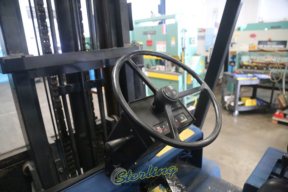 15000 lb. Caterpillar #T150D, forklift, 133" lift height, side shift, propane driven, hard rubber tires, 2 - Image 6