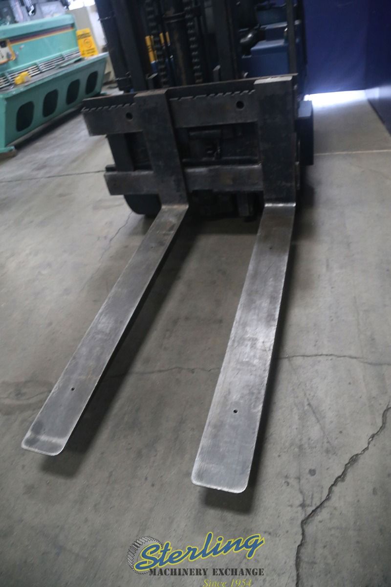 15000 lb. Caterpillar #T150D, forklift, 133" lift height, side shift, propane driven, hard rubber tires, 2 - Image 8