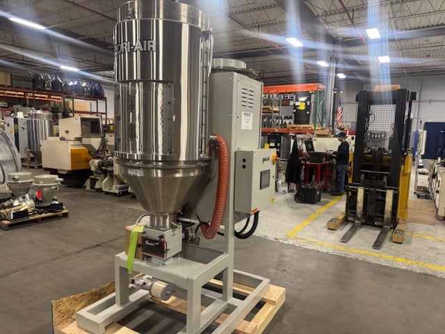 Dri-Air #HPD-9, 125 lb./hr. material dryer with 200 lb. capacity hopper, 100 CFM, -100°F dewpoint, 2026 - Image 1