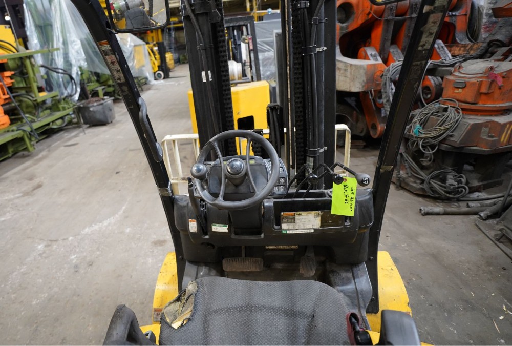 10000 lb. Yale #GLC100VXNKAE100, Liquified Propane Gas Forklift, 209" Lift Height, 2019 - Image 5