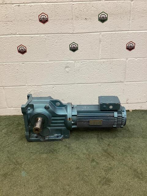 3000 RPM, SEW-Eurodrive #K77DY90LBTH, Gearbox w/ Motor, 400 Volts - Image 1