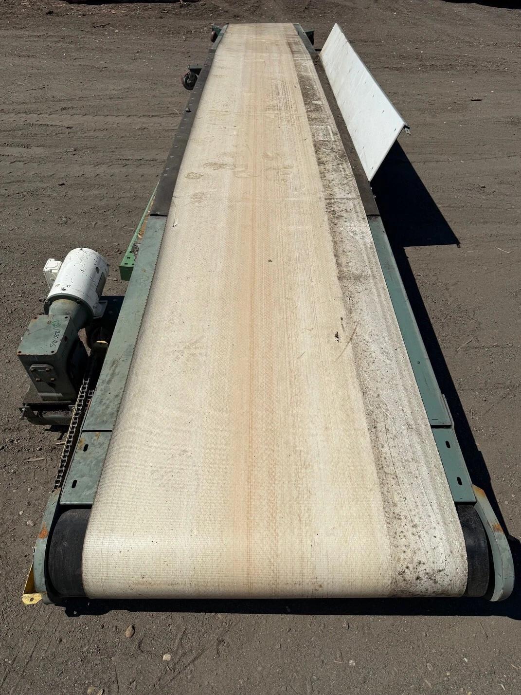 36" wide x 318" long Hytrol Conveyor Belt, Smooth Top, 1 HP Motor, 1725 RPM, Hytrol 4A Gearbox - Image 5