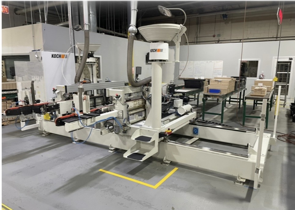 Koch #Sprint-200, Feed-Through Boring & Dowel Inserter, 98.4" x 27.5" x 1.18" capacity, 1.1" max. drilling - Image 1