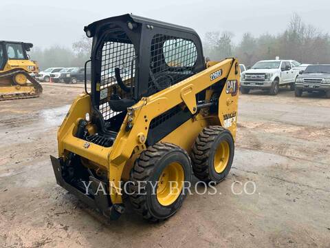 Cat 226D3, Skid Steer Loader, 1527 hours, S/N: EK502475, 2024 - Image 1