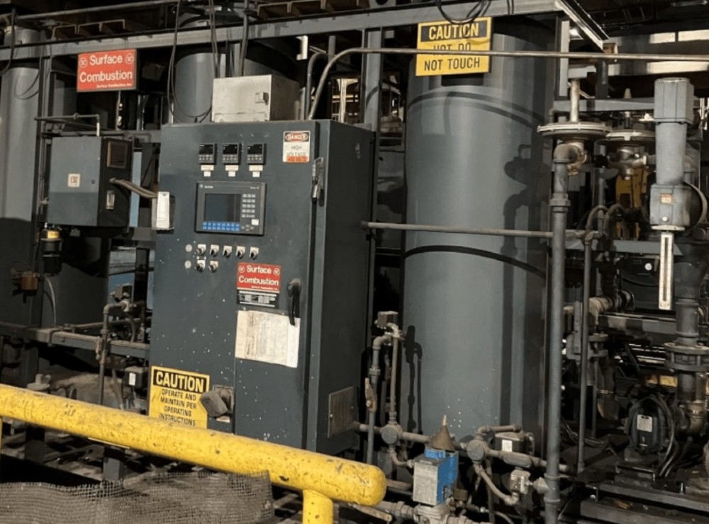 9000 cu.ft./hr., Surface Combustion, Endothermic Generator, Gas Heated, Air Cooled - Image 1