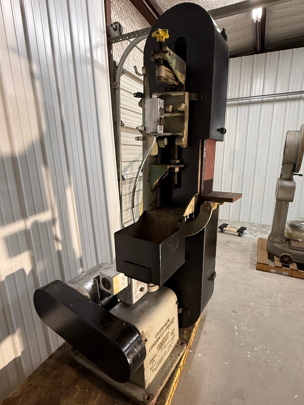 6" Hammond Machinery Builders #VH-600-D, Abrasive Belt Grinder, 5 HP, S/N 120 - Image 3