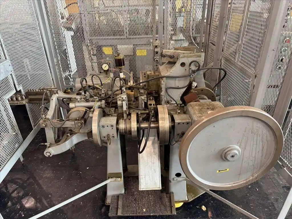 U.S. Baird #1, 4-slide, with cage - Image 1