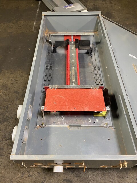 800 Amp. Square D #HCJ, I-Line Panelboard, 208Y/120 Volts, 3 phase, 42 space, Type 3R, 5, 12 - Image 3
