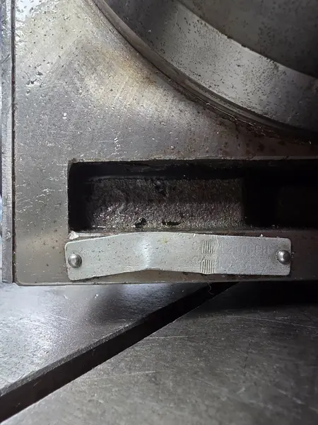 8.3" x 8" Haas #SHRT-210SPH, CNC rotary table, 4-Axis, 6" tailstock, pneumatic brake - Image 10