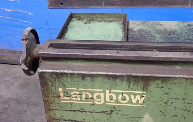 Langbow #TM32-2M, Twin Head Compression Bender, w/Foot Pedal - Image 1