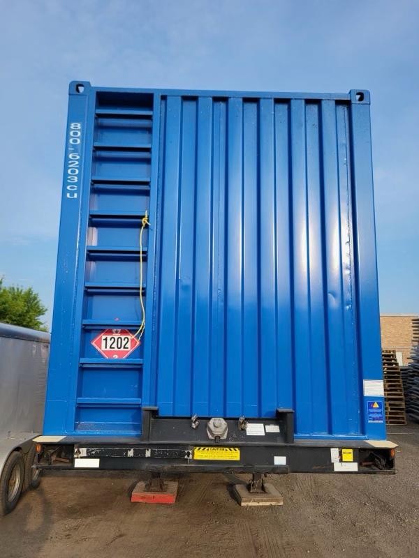 1000 KW Cummins #C800D6RG, diesel generator set, standby, 347/600 Volts, 3-phase, on board fuel tank, trailer - Image 5
