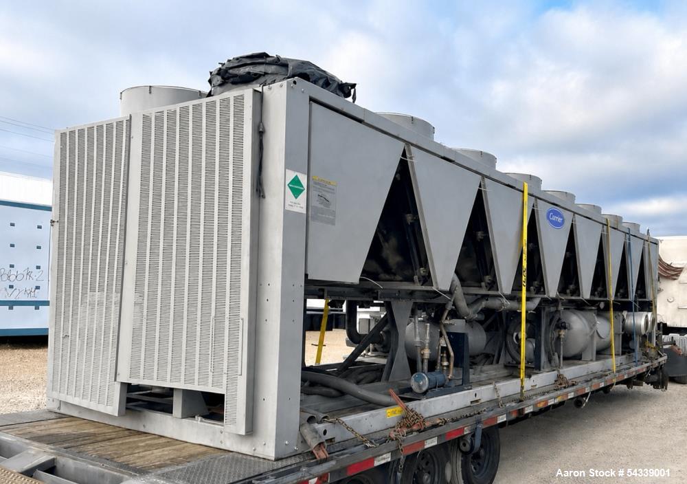 300 Ton, Carrier AquaForce #30XAB30064-0FSXM, Air-Cooled Screw Chiller, R-134A, ComfortLink controls, 73696 - Image 2