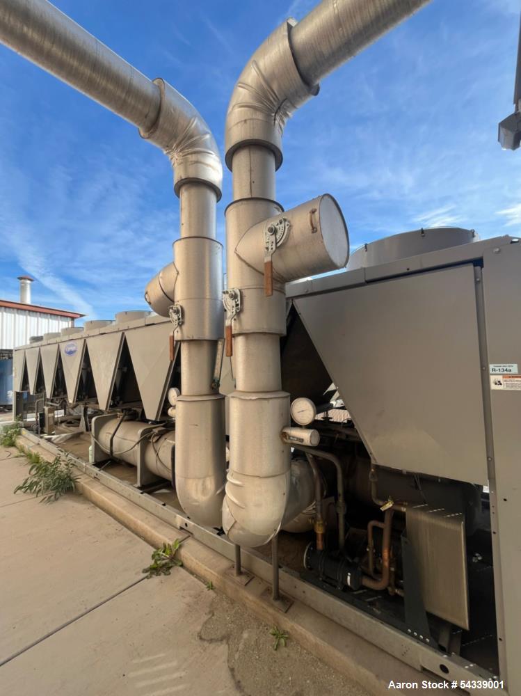 300 Ton, Carrier AquaForce #30XAB30064-0FSXM, Air-Cooled Screw Chiller, R-134A, ComfortLink controls, 73696 - Image 4