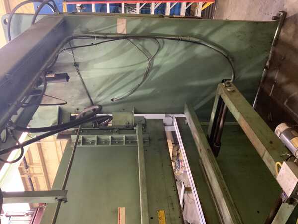 240 Ton, Betenbender #10-240T, hydraulic press brake, 10' overall, 102" between housing, 6" stroke, 30 HP - Image 4