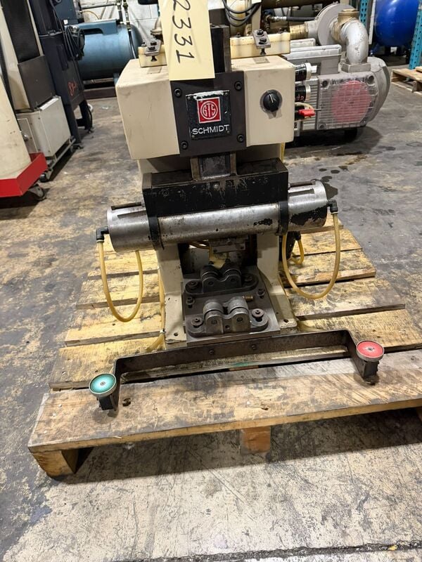 Schmidt #509, Hydraulic Roll Marking Machine, 1.45 ton, 8.5" width x 6.75" D table, 1/2" ram stroke, 3-7/16" - Image 1