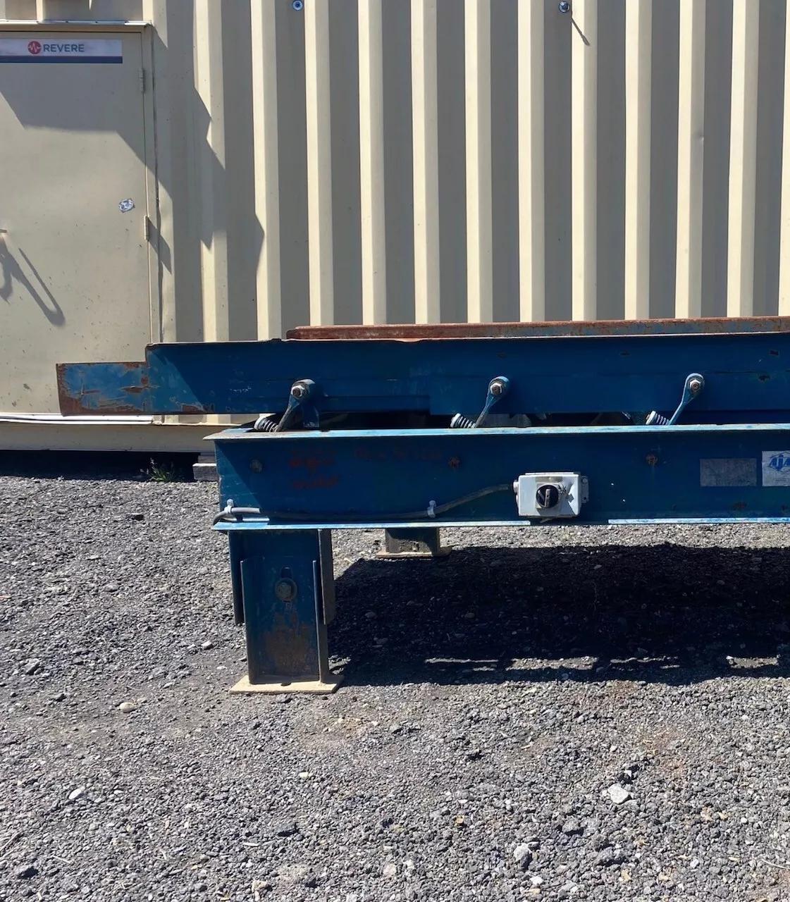 38" wide x 120" long Renold Ajax, Deck-Style Vibrating Conveyor, 1 HP @ 1750 RPM Baldor SuperE motor, 230/460 - Image 2