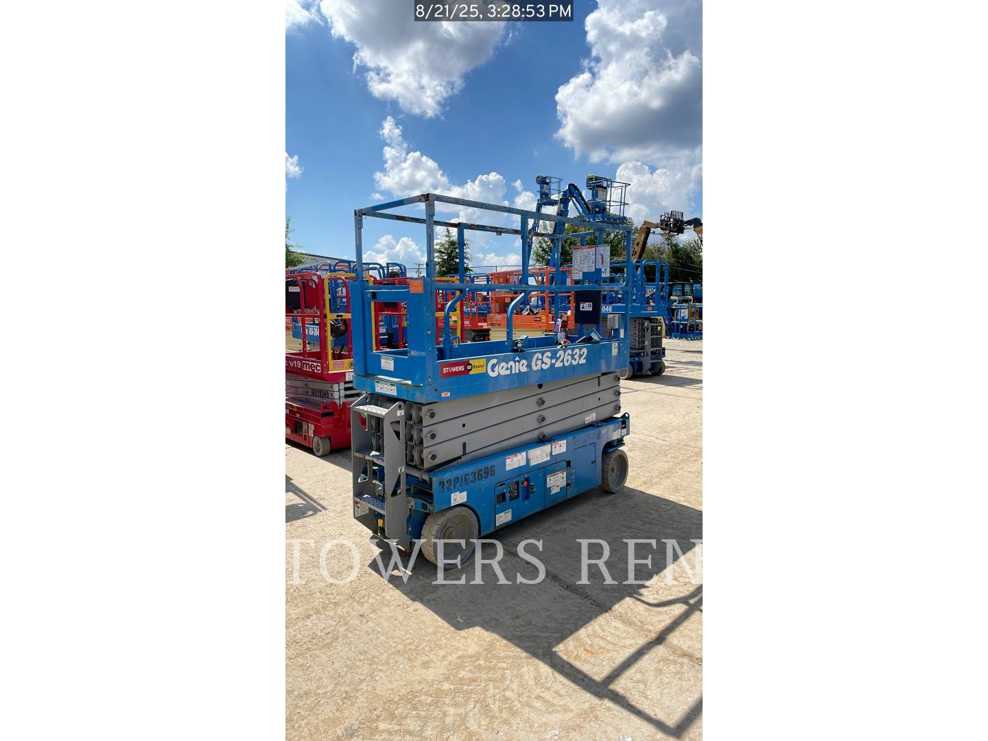 Genie Industries 2632E, Lift Scissor, 175 hours, S/N: GS32P-163696, 2018 - Image 2