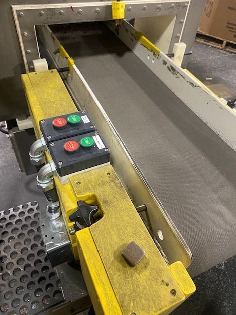 Sutorbilt Mould Tek #1418K, granulator system, 25 HP, 2 conveyors, Mettler Toledo metal detector system - Image 5