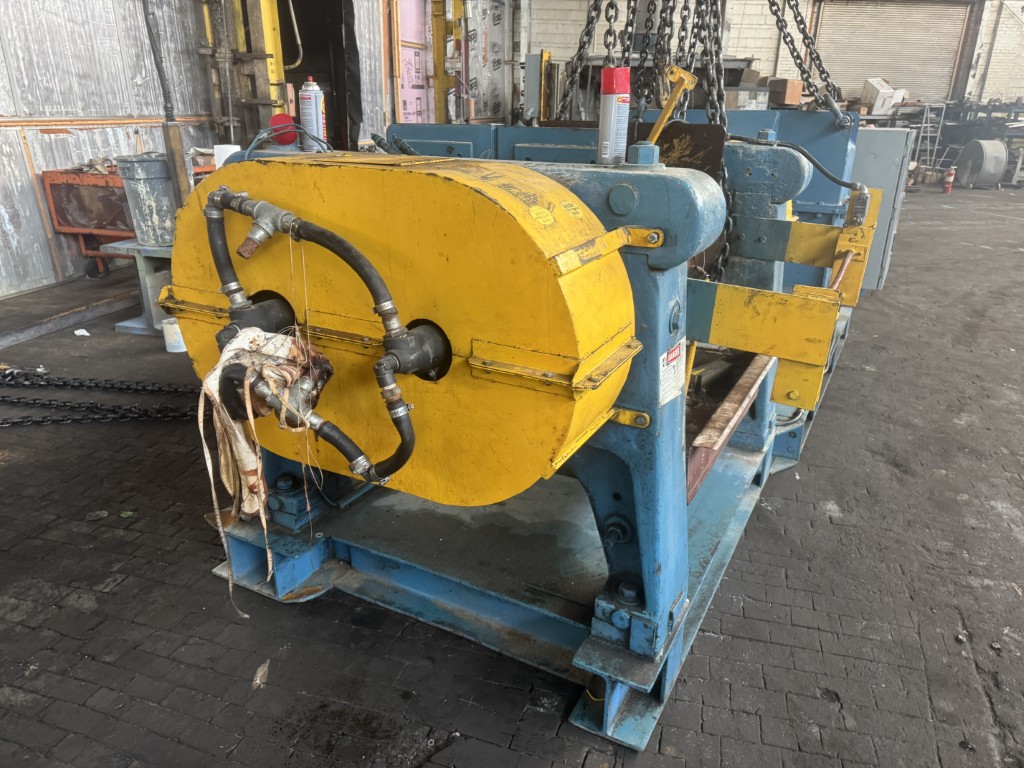 16" x 42" Farrel, 2-Roll Rubber Mill, 75 HP @ 705 RPM Reliance motor, Philadelphia gearbox, 35:1 ratio, 480 - Image 7
