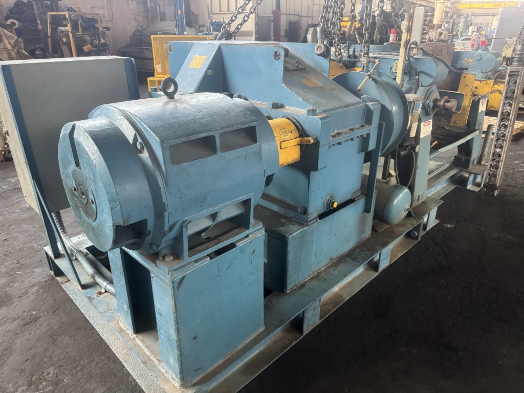 16" x 42" Farrel, 2-Roll Rubber Mill, 75 HP @ 705 RPM Reliance motor, Philadelphia gearbox, 35:1 ratio, 480 - Image 10