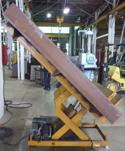 6000 lb. ECOA Hydraulic Lift/tilt Table, 60" x 65" platform, 10" Lowered, Pendant Control - Image 7