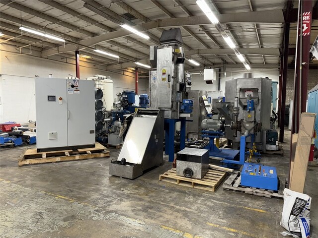 Gala #SLC-7, underwater pelletizing system with control panel, 2013 - Image 4