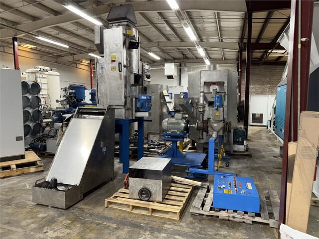 Gala #SLC-7, underwater pelletizing system with control panel, 2013 - Image 5