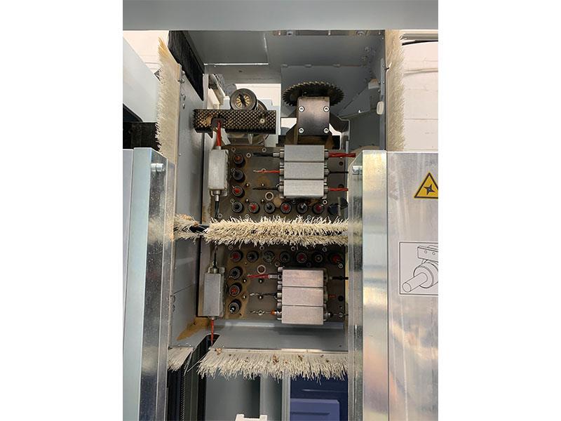 Weeke #BHX-200, CNC Vertical Machining Center, 120" X, 49" Y, 3.1" thickness, Weeke Powertouch, 600 Volt, 2017 - Image 3