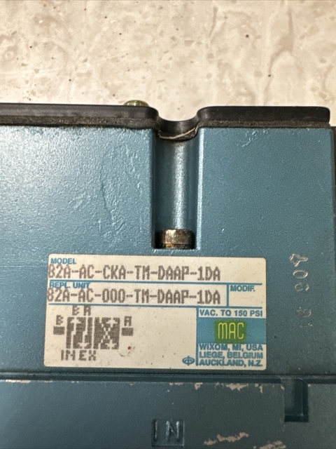 MAC #82A-AC-BKA-TM-DDAP-1DA, Pneumatic Valve, unused - Image 2
