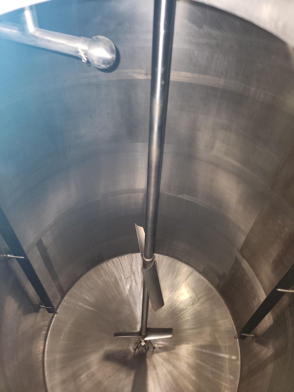 3000 gallon Tanks, 9ft. diameter, Mixer, Heat Jacket (2 available) - Image 4